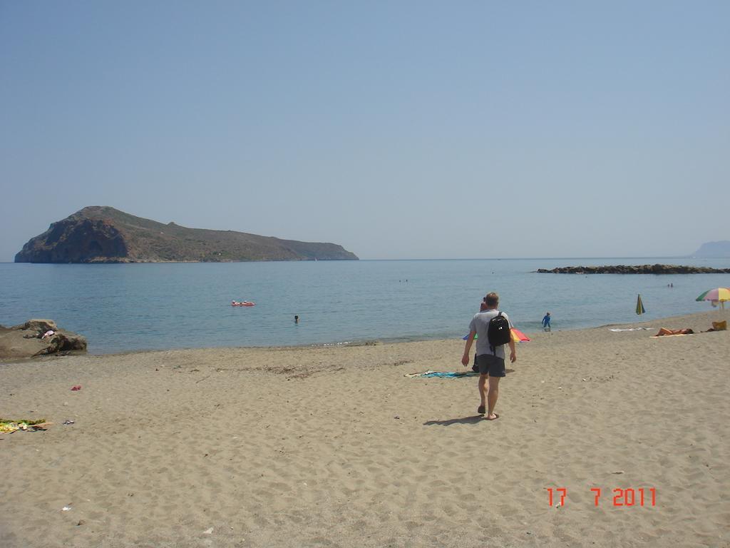 Studios Vasilis Agia Marina  Exterior photo